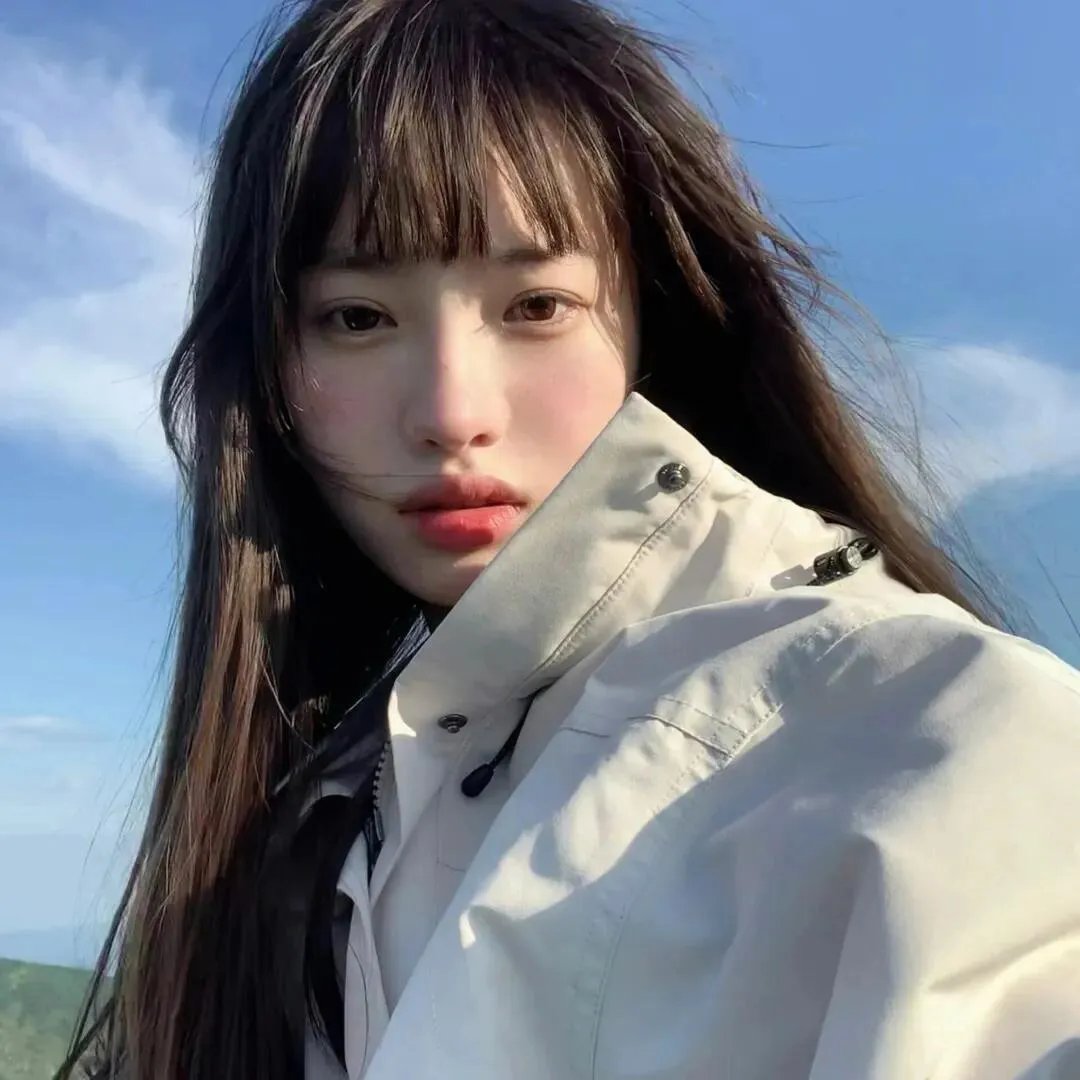 最近，妹妹的样子有点怪